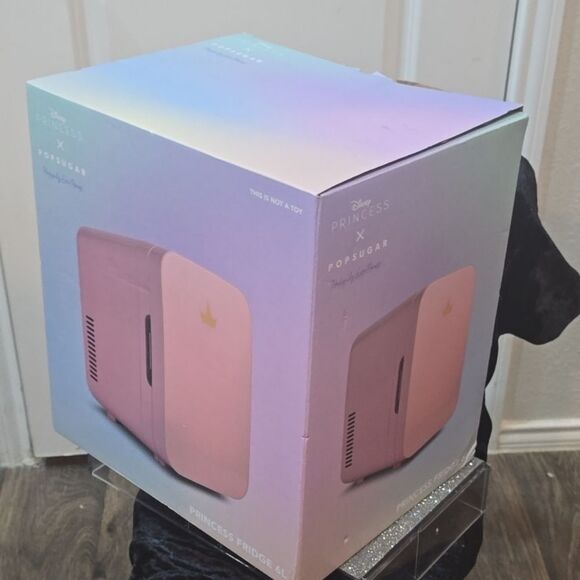 PopSugqr X Disney Princess Happily Ever After Princess Fridge - Picture 10 of 10